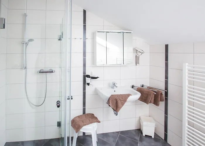 弗利恩沃南拉奇普林斯霍夫酒店 公寓 *